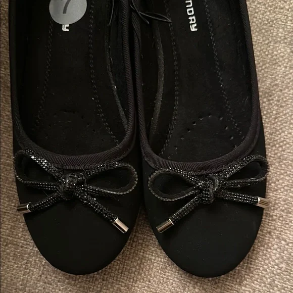 Chinese Laundry Black Faux Suede Ballet wedge with Bow - Picture 8 of 8